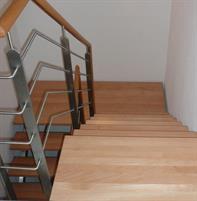 Edelstahl_Holz